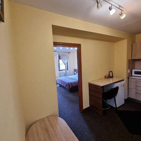 Casa Romana Appartement Ploieşti Buitenkant foto